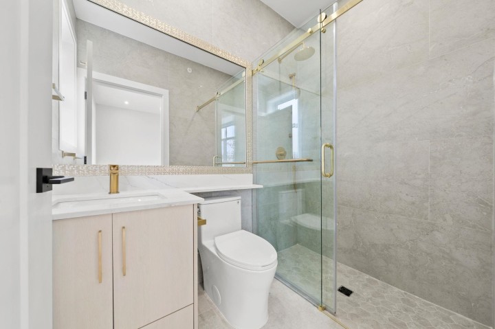 Photo 30 at 1 - 3274 E 44th Avenue, Killarney VE, Vancouver East