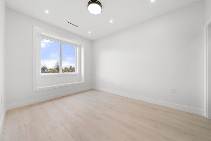 Photo 35 at 1 - 3274 E 44th Avenue, Killarney VE, Vancouver East