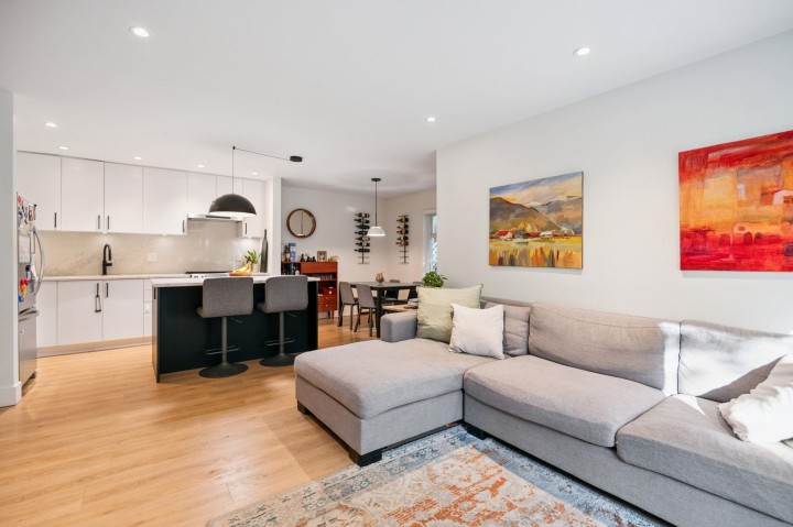 Photo 7 at 101 - 1696 W 10th Avenue, Fairview VW, Vancouver West