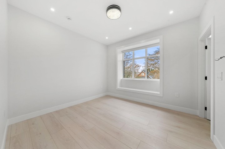 Photo 33 at 2 - 3274 E 44th Avenue, Killarney VE, Vancouver East