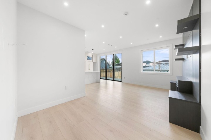 Photo 21 at 2 - 3274 E 44th Avenue, Killarney VE, Vancouver East