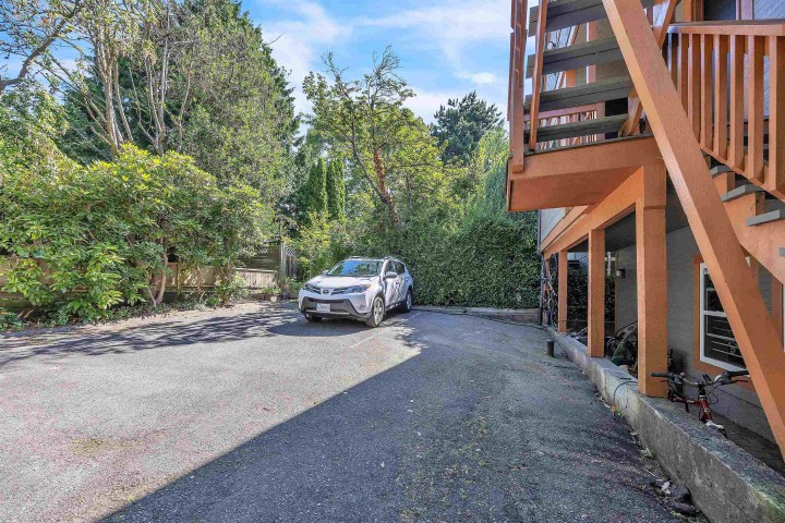 Photo 32 at 2433 W 6th Avenue, Kitsilano, Vancouver West