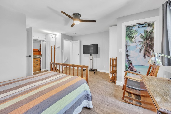 Photo 25 at 2433 W 6th Avenue, Kitsilano, Vancouver West