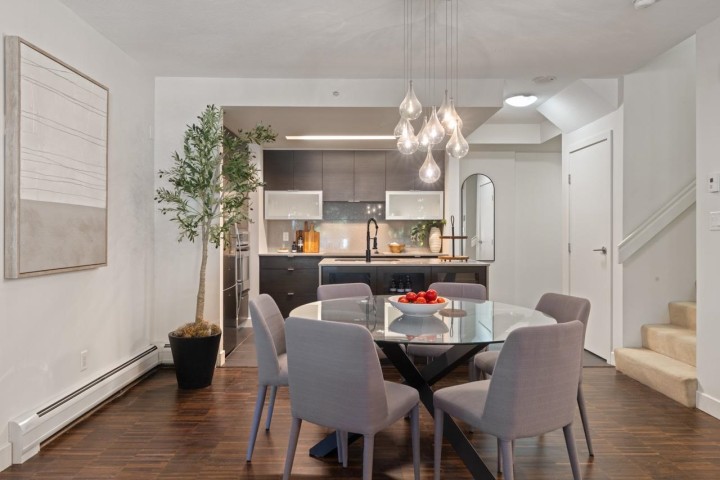 Photo 12 at 188 Chesterfield Avenue, Lower Lonsdale, North Vancouver