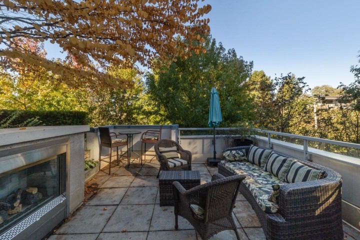 Photo 32 at 188 Chesterfield Avenue, Lower Lonsdale, North Vancouver