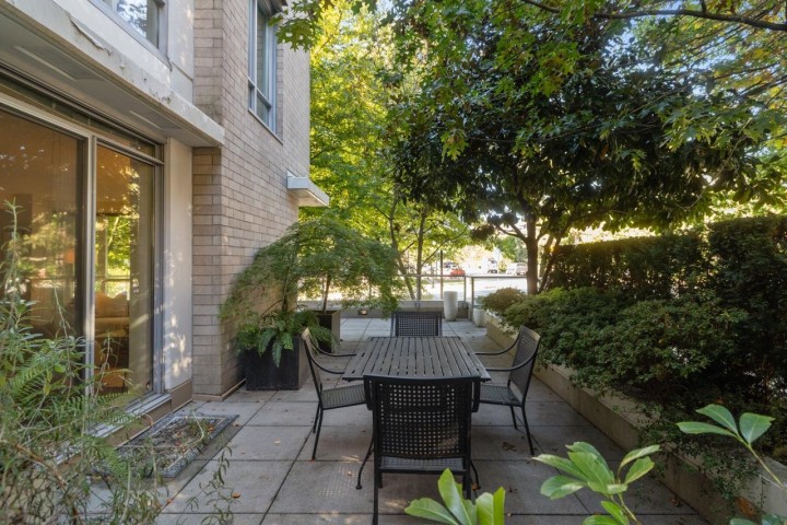 Photo 14 at 188 Chesterfield Avenue, Lower Lonsdale, North Vancouver