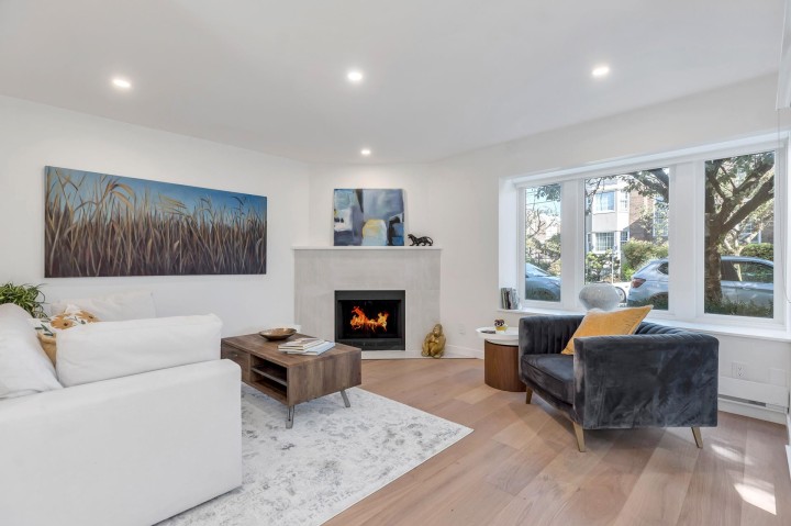 Photo 10 at 1340 W 7th Avenue, Fairview VW, Vancouver West