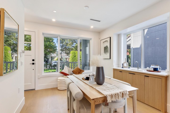 Photo 7 at 2658 Waterloo Street, Kitsilano, Vancouver West