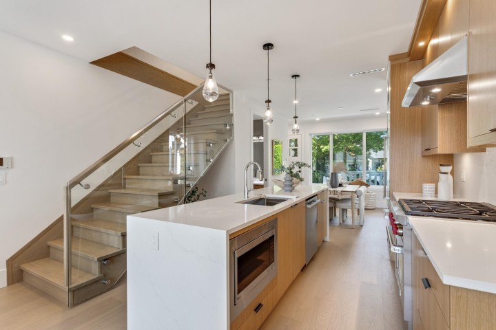 Photo 8 at 2658 Waterloo Street, Kitsilano, Vancouver West