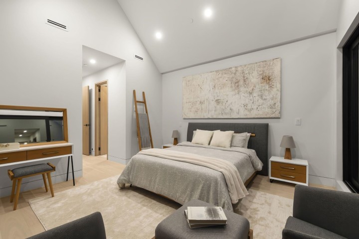 Photo 22 at 1066 Fulton Avenue, Sentinel Hill, West Vancouver