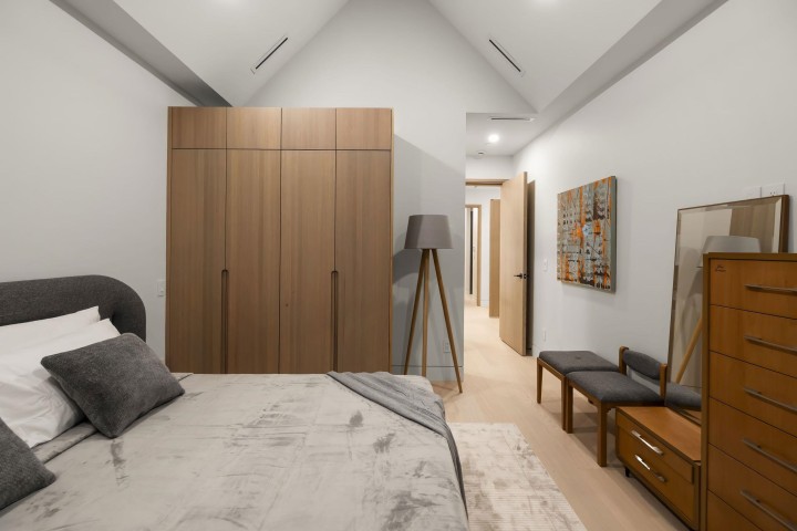 Photo 31 at 1066 Fulton Avenue, Sentinel Hill, West Vancouver