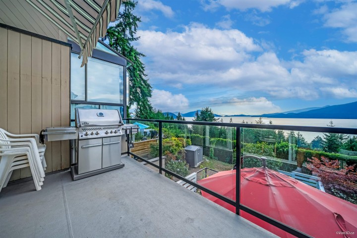 Photo 7 at 430 Crosscreek Road, Lions Bay, West Vancouver