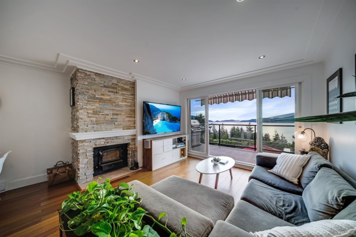 Photo 5 at 430 Crosscreek Road, Lions Bay, West Vancouver