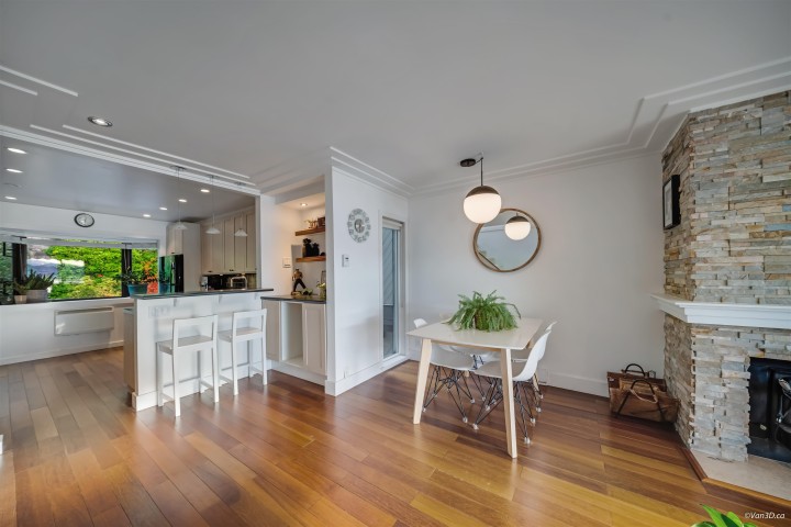 Photo 10 at 430 Crosscreek Road, Lions Bay, West Vancouver