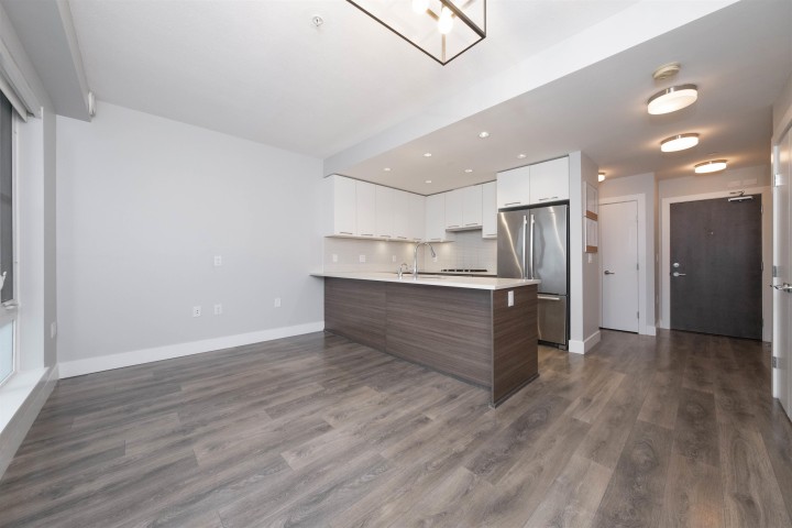 Photo 5 at 501 - 3488 Sawmill Crescent, South Marine, Vancouver East