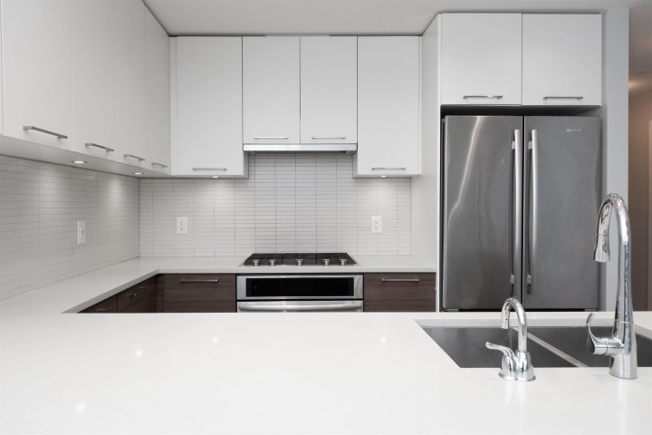 Photo 9 at 501 - 3488 Sawmill Crescent, South Marine, Vancouver East