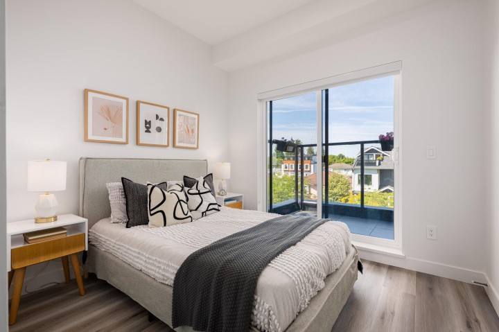 Photo 12 at 5102 Chambers Street, Collingwood VE, Vancouver East