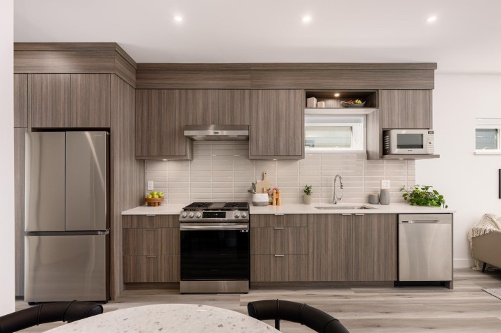 Photo 7 at 5102 Chambers Street, Collingwood VE, Vancouver East