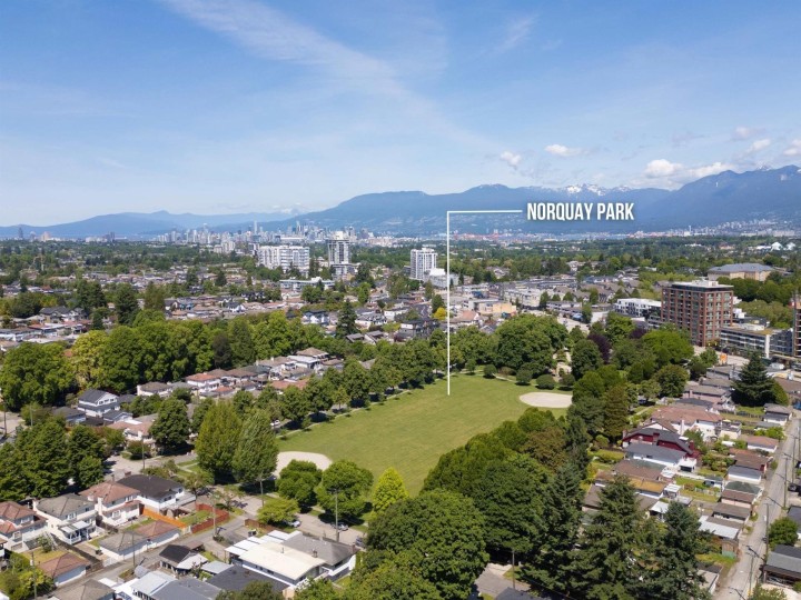 Photo 29 at 5102 Chambers Street, Collingwood VE, Vancouver East