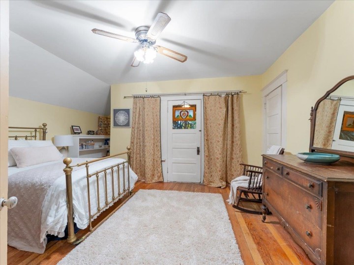 Photo 16 at 2648 Templeton Drive, Grandview Woodland, Vancouver East