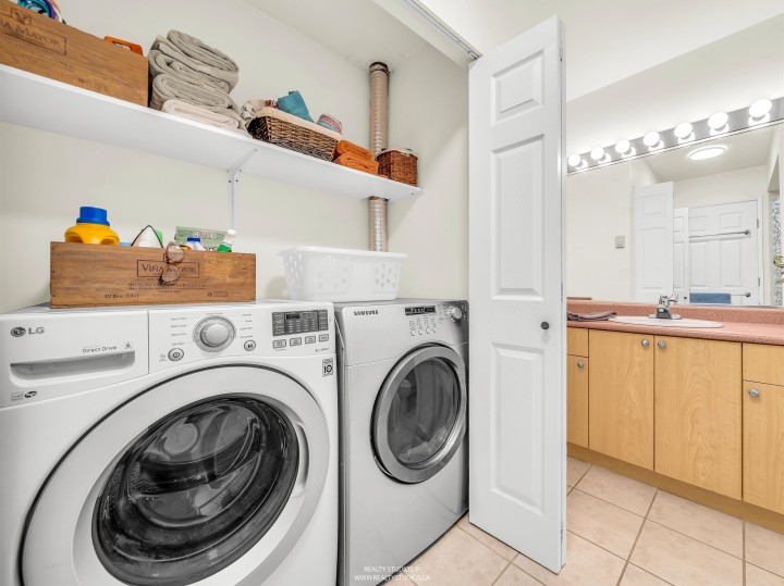 Photo 16 at 12 - 1255 E 15th Avenue, Mount Pleasant VE, Vancouver East