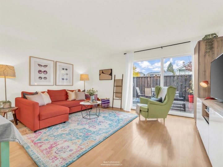 Photo 3 at 12 - 1255 E 15th Avenue, Mount Pleasant VE, Vancouver East