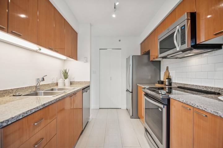 Photo 8 at 706 - 1200 W Georgia Street, West End VW, Vancouver West