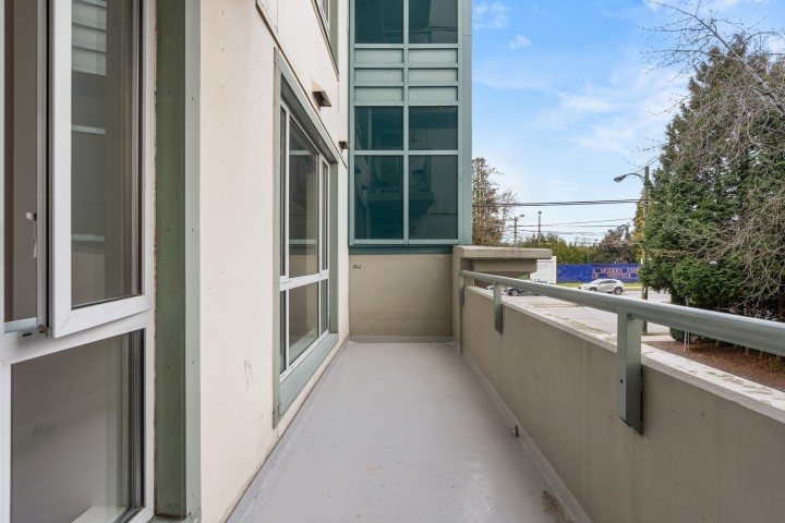 Photo 19 at 210 - 5770 Oak Street, Oakridge VW, Vancouver West