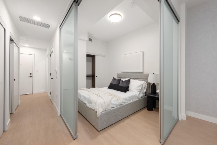 Photo 4 at 365 - 422 E 3rd Street, Lower Lonsdale, North Vancouver