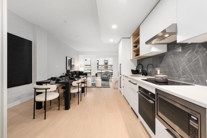 Photo 8 at 365 - 422 E 3rd Street, Lower Lonsdale, North Vancouver