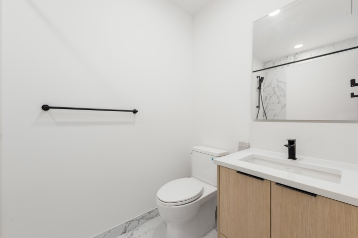 Photo 22 at 117 - 422 E 3rd Street, Lower Lonsdale, North Vancouver