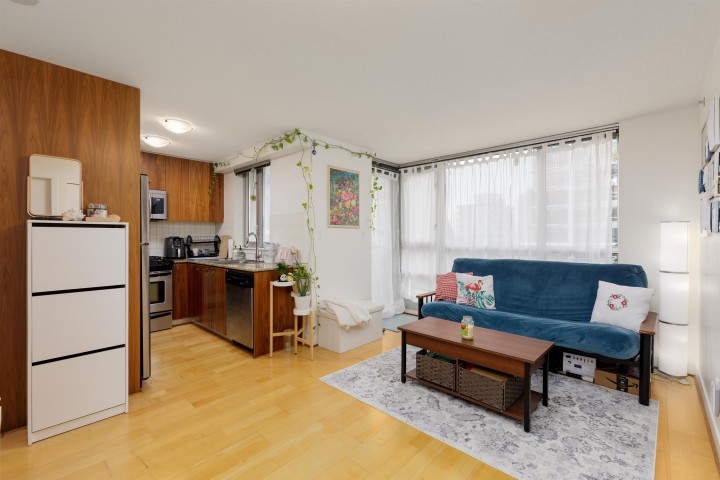 Photo 2 at 401 - 1030 W Broadway, Fairview VW, Vancouver West