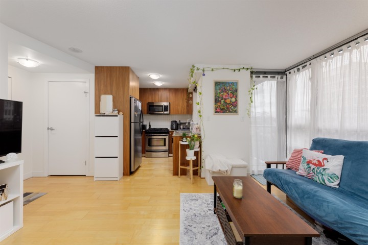 Photo 5 at 401 - 1030 W Broadway, Fairview VW, Vancouver West