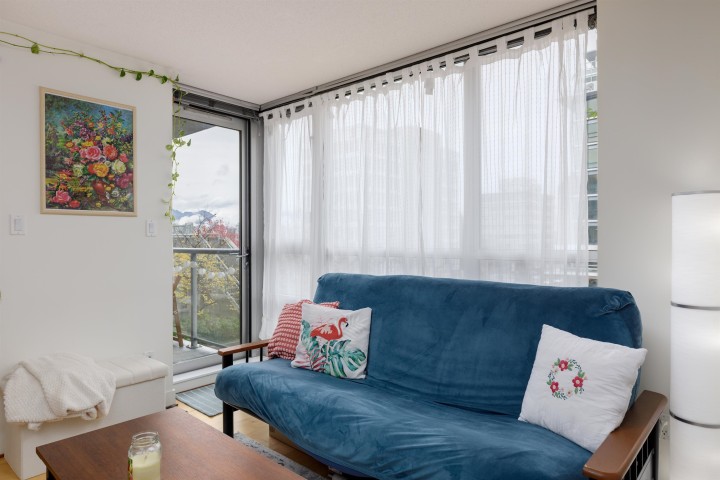 Photo 4 at 401 - 1030 W Broadway, Fairview VW, Vancouver West