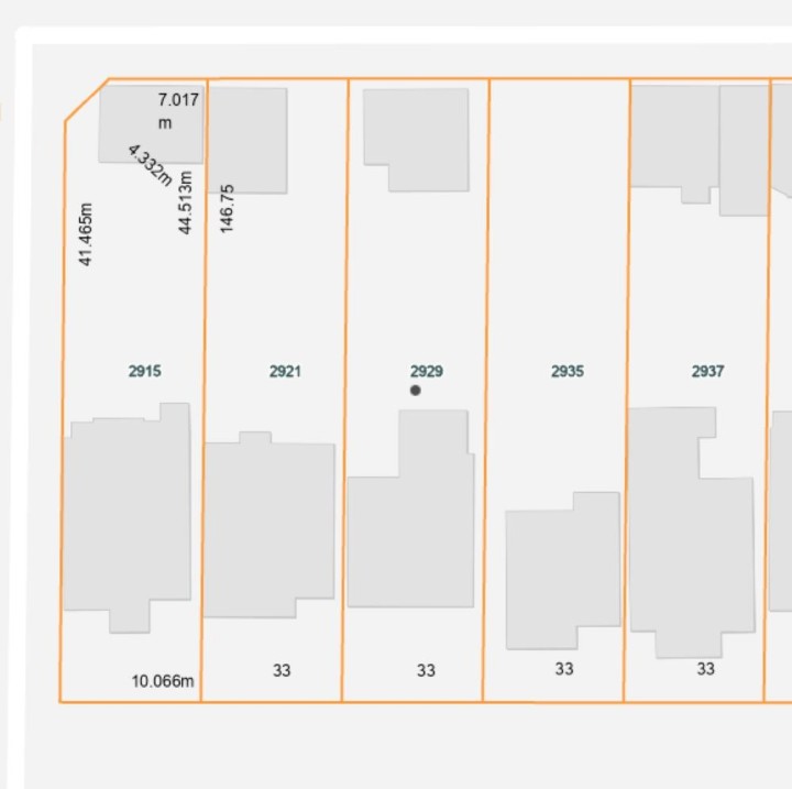 Photo 4 at 2929 Parker Street, Renfrew VE, Vancouver East
