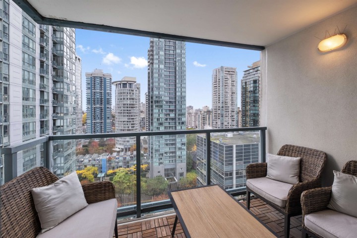 Photo 11 at 2206 - 1238 Melville Avenue, Coal Harbour, Vancouver West