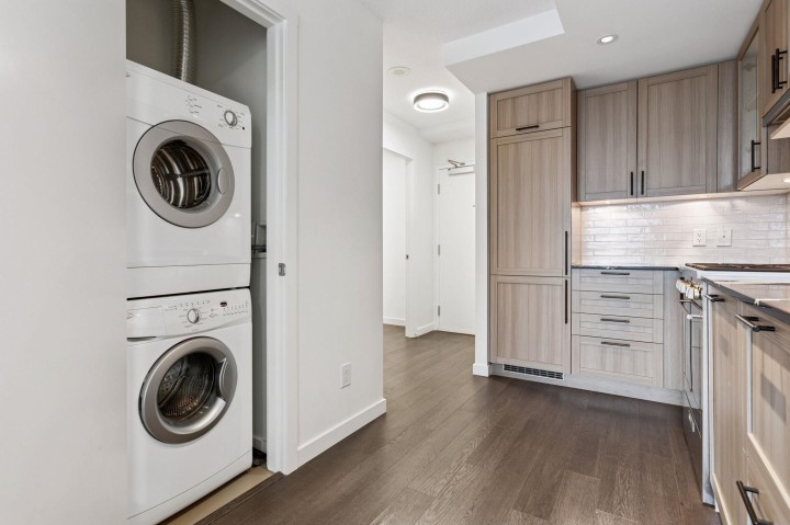 Photo 20 at 2003 - 5515 Boundary Road, Collingwood VE, Vancouver East