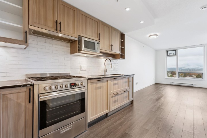 Photo 21 at 2003 - 5515 Boundary Road, Collingwood VE, Vancouver East