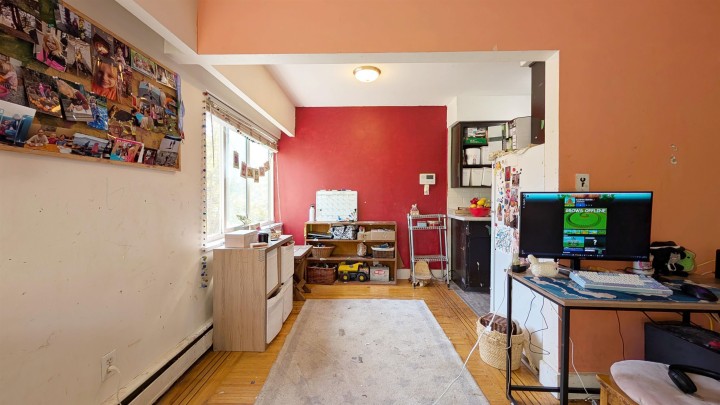 Photo 8 at 101 - 1075 W 13th Avenue, Fairview VW, Vancouver West