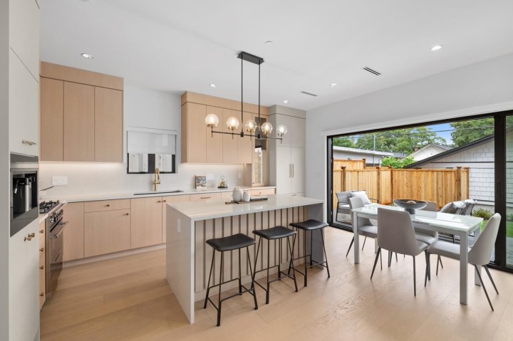 Photo 6 at 2 - 2247 Parker Street, Grandview Woodland, Vancouver East