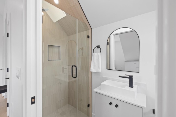 Photo 26 at 2 - 2247 Parker Street, Grandview Woodland, Vancouver East