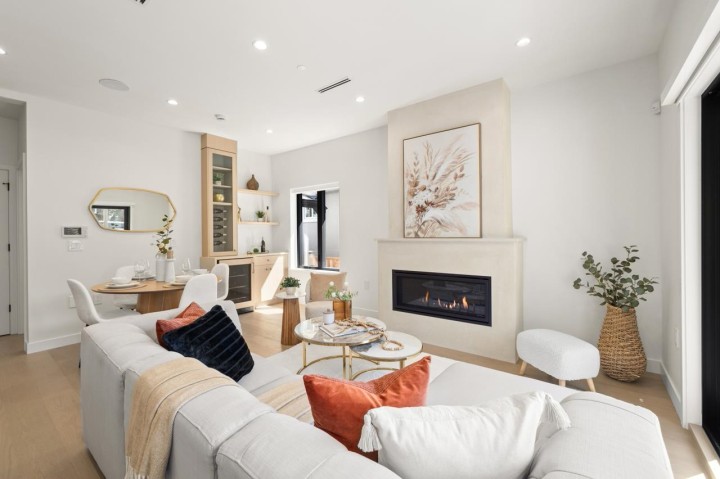 Photo 6 at 1 - 2247 Parker Street, Grandview Woodland, Vancouver East