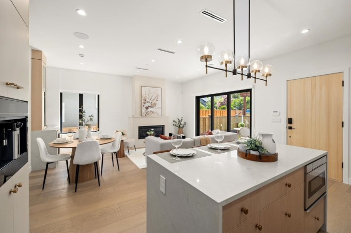 Photo 16 at 1 - 2247 Parker Street, Grandview Woodland, Vancouver East