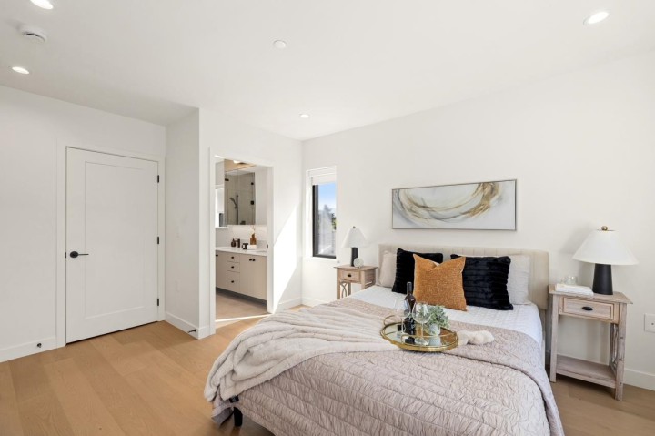 Photo 20 at 1 - 2247 Parker Street, Grandview Woodland, Vancouver East