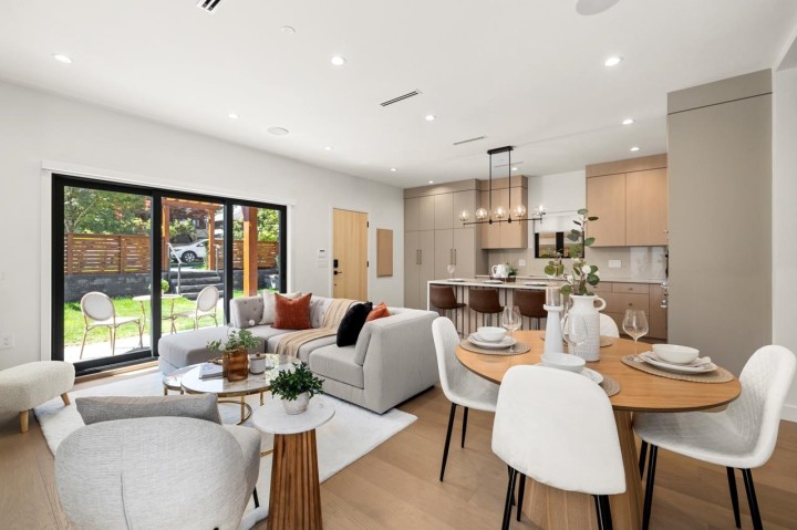 Photo 9 at 1 - 2247 Parker Street, Grandview Woodland, Vancouver East