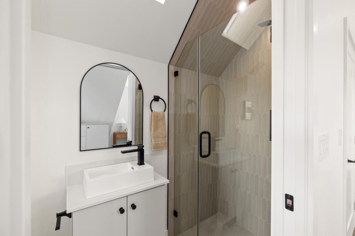 Photo 31 at 1 - 2247 Parker Street, Grandview Woodland, Vancouver East