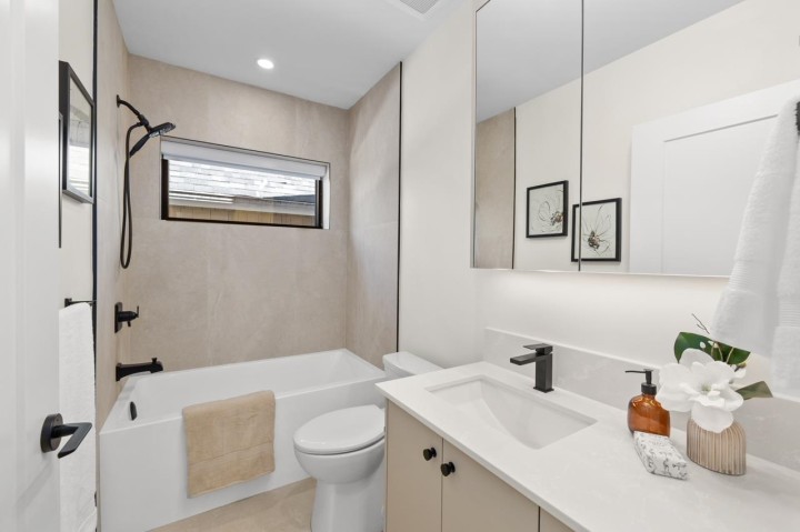 Photo 25 at 1 - 2247 Parker Street, Grandview Woodland, Vancouver East