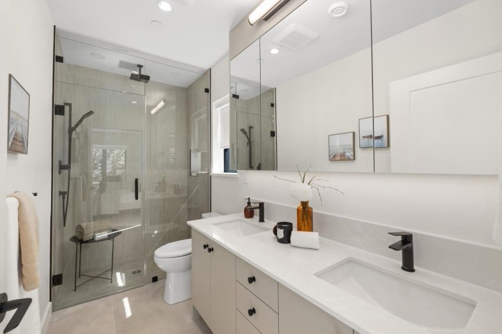 Photo 21 at 1 - 2247 Parker Street, Grandview Woodland, Vancouver East