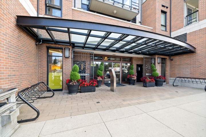 Photo 28 at 424 - 4550 Fraser Street, Fraser VE, Vancouver East