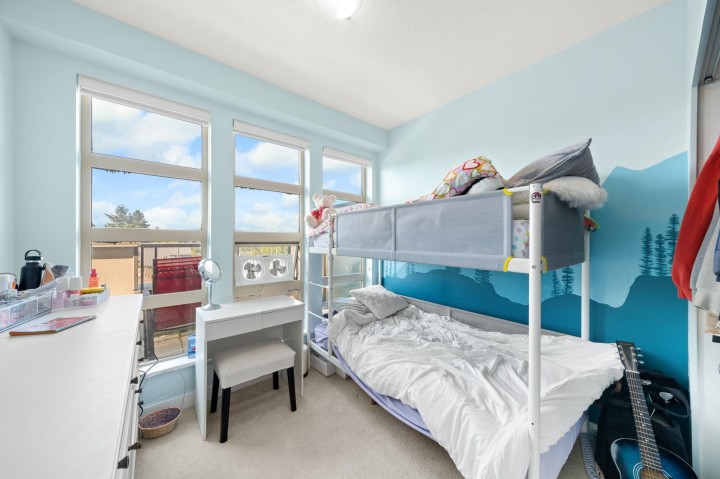 Photo 15 at 424 - 4550 Fraser Street, Fraser VE, Vancouver East